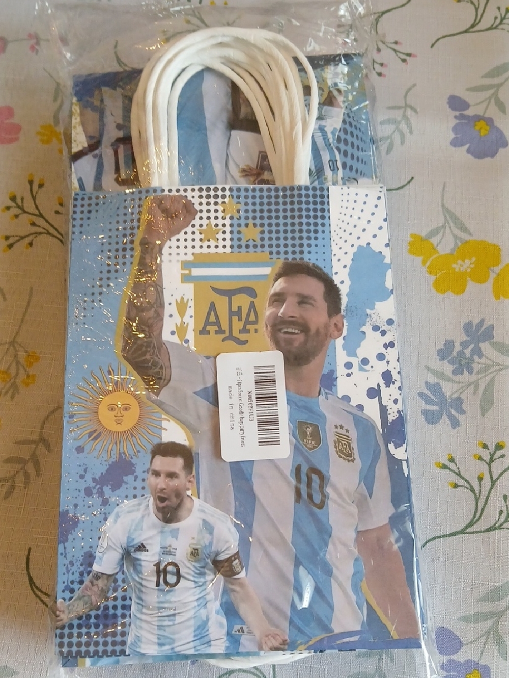 24 PC Soccer Argentina Party Paper Bags With Handle. Messi Party Gift Bags